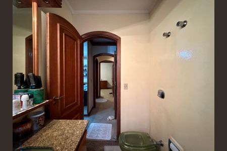 Apartamento à venda com 200m², 4 quartos e 3 vagasBanheiro Suíte 1