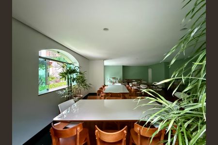 Apartamento à venda com 200m², 4 quartos e 3 vagasSalão de Festas