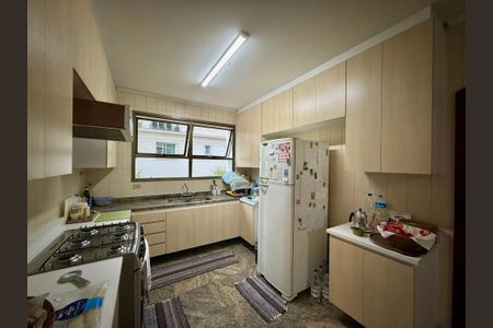 Apartamento à venda com 200m², 4 quartos e 3 vagasCozinha 