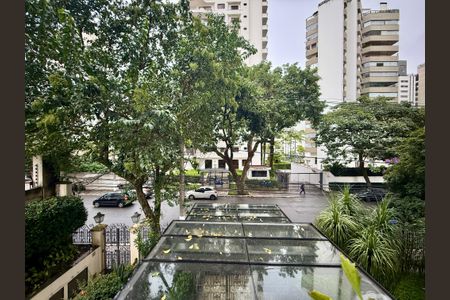 Apartamento à venda com 200m², 4 quartos e 3 vagasVista 