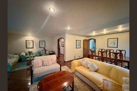 Apartamento à venda com 200m², 4 quartos e 3 vagasSala