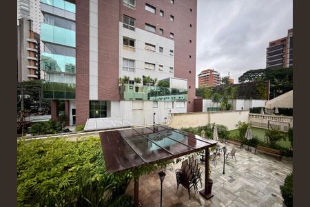 Apartamento à venda com 200m², 4 quartos e 3 vagasVista Suíte 1