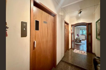 Apartamento à venda com 200m², 4 quartos e 3 vagasHall Social Apartamento  