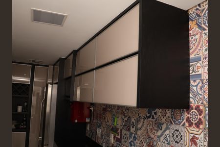 Apartamento para alugar com 75m², 2 quartos e 1 vagaCozinha - Armários