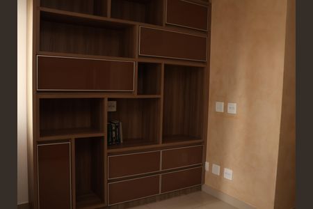 Apartamento para alugar com 75m², 2 quartos e 1 vagaSala 