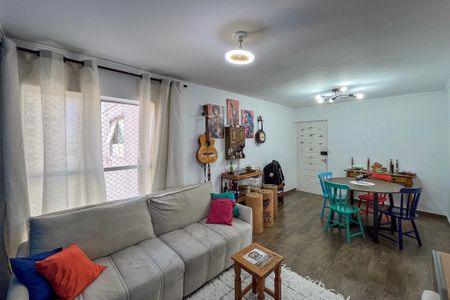 Apartamento para alugar com 65m², 3 quartos e 1 vaga Apartamento para alugar com 65m², 3 quartos e 1 vagaSala