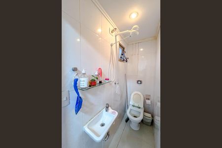 Apartamento à venda com 72m², 2 quartos e 1 vagaBanheiro de serviço