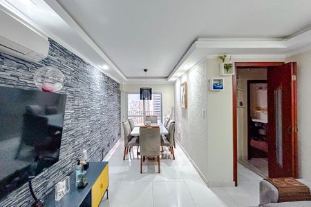 Apartamento à venda com 72m², 2 quartos e 1 vagaSala