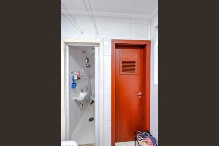 Apartamento à venda com 72m², 2 quartos e 1 vagaÁrea de Serviço