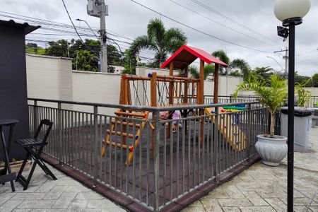 Apartamento para alugar com 41m², 2 quartos e 1 vaga Apartamento para alugar com 41m², 2 quartos e 1 vagaÁrea comum - Playground