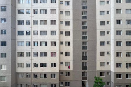 Vista do Quarto 1 de apartamento para alugar com 2 quartos, 43m² em Parque Bristol, São Paulo