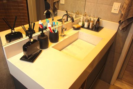 Apartamento para alugar com 120m², 3 quartos e 1 vagaBanheiro da Suíte 2