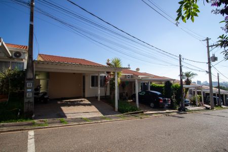 Casa de condomínio para alugar com 94m², 3 quartos e 2 vagas Casa de condomínio para alugar com 94m², 3 quartos e 2 vagasFachada Casa