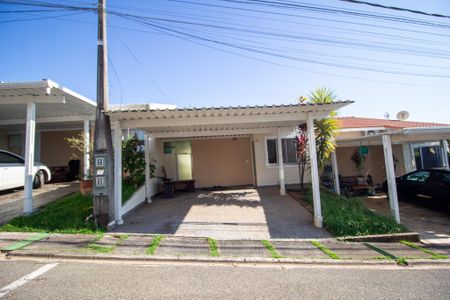 Casa de condomínio para alugar com 94m², 3 quartos e 2 vagas Casa de condomínio para alugar com 94m², 3 quartos e 2 vagasFachada Casa