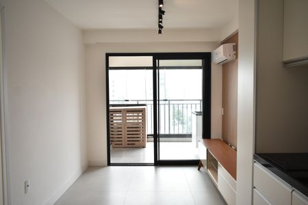 Sala/Cozinha de apartamento para alugar com 1 quarto, 35m² em Mirandópolis, São Paulo