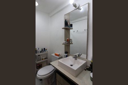 Apartamento para alugar com 45m², 1 quarto e sem vagaBanheiro 