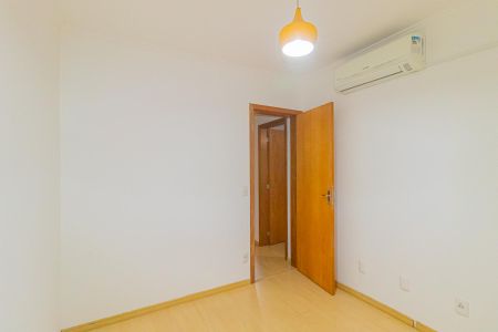 Casa de condomínio à venda com 122m², 3 quartos e 3 vagasQuarto 1