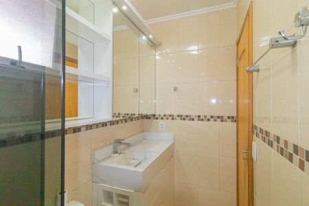 Casa de condomínio à venda com 122m², 3 quartos e 3 vagasBanheiro