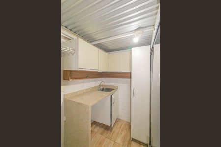 Casa de condomínio à venda com 122m², 3 quartos e 3 vagasLavanderia