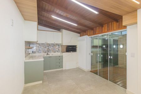 Casa de condomínio à venda com 122m², 3 quartos e 3 vagasVaranda gourmet