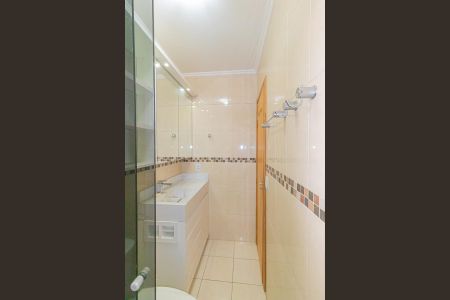 Casa de condomínio à venda com 122m², 3 quartos e 3 vagasBanheiro