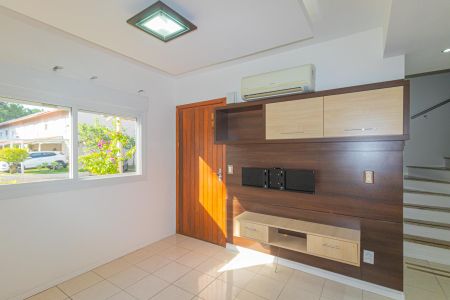 Casa de condomínio à venda com 122m², 3 quartos e 3 vagasSala