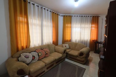 Casa à venda com 2 quartos, 182m² em Pestana, Osasco