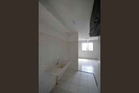 Cozinha e Área de Serviço de apartamento para alugar com 2 quartos, 42m² em Cerâmica, Nova Iguaçu