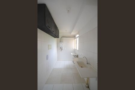 Cozinha e Área de Serviço de apartamento para alugar com 2 quartos, 42m² em Cerâmica, Nova Iguaçu