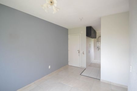 sala de apartamento para alugar com 2 quartos, 42m² em Cerâmica, Nova Iguaçu