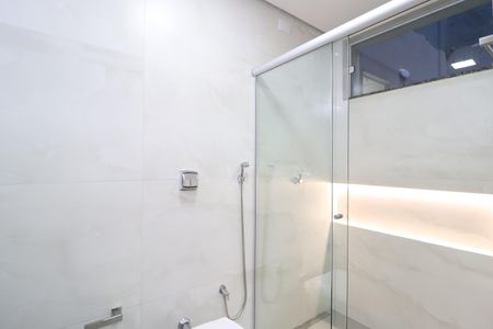 Apartamento para alugar com 151m², 3 quartos e 2 vagasBanheiro do Quarto 1 e 2