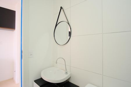 Banheiro de kitnet/studio para alugar com 1 quarto, 26m² em Tatuapé, São Paulo