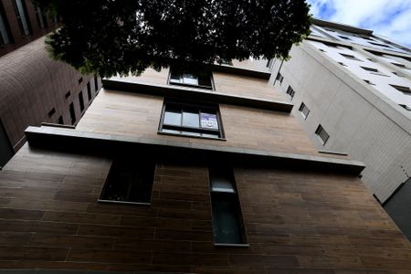 Apartamento à venda com 54m², 1 quarto e 1 vagaFachada com Plaquinha