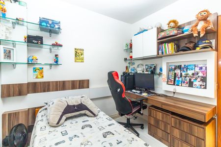 Apartamento à venda com 2 quartos, 65m² em Ipiranga, Belo Horizonte