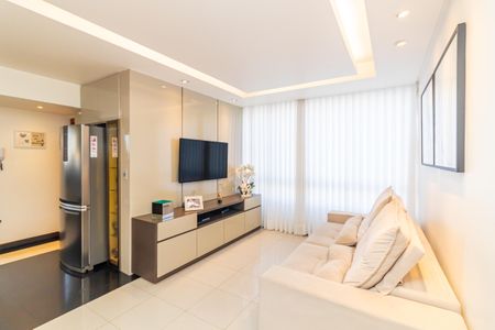 Apartamento à venda com 2 quartos, 65m² em Ipiranga, Belo Horizonte