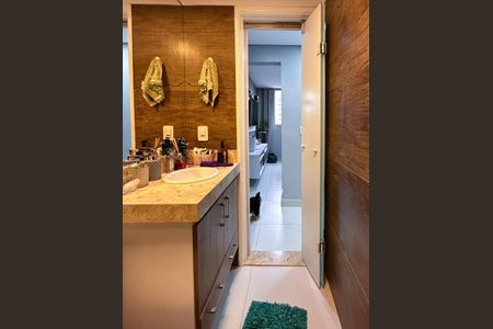 Apartamento à venda com 60m², 3 quartos e 1 vagaBanheiro Social