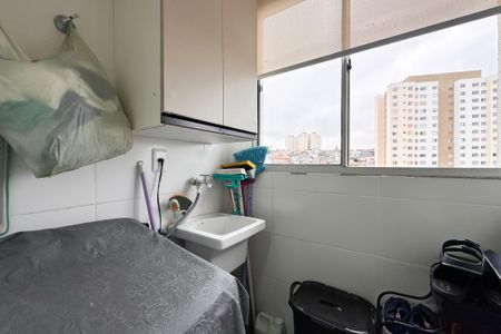 Apartamento à venda com 60m², 3 quartos e 1 vagaÁrea de Serviço