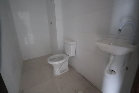 Apartamento para alugar com 49m², 2 quartos e sem vagaBanheiro