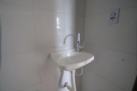 Apartamento para alugar com 49m², 2 quartos e sem vagaBanheiro