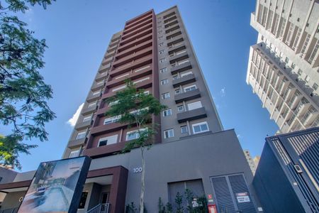 Studio para alugar com 44m², 1 quarto e 1 vaga Studio para alugar com 44m², 1 quarto e 1 vagaFachada