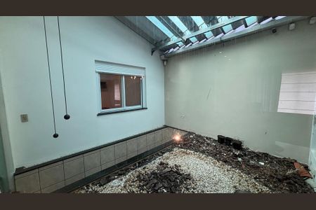 Casa para alugar com 326m², 3 quartos e 6 vagas Casa para alugar com 326m², 3 quartos e 6 vagasJardim de Inverno