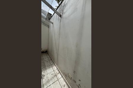 Casa para alugar com 326m², 3 quartos e 6 vagas Casa para alugar com 326m², 3 quartos e 6 vagasSuite 1 Varanda