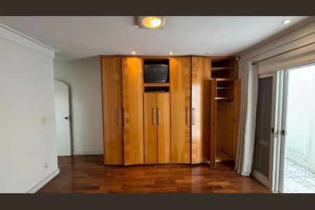 Casa para alugar com 326m², 3 quartos e 6 vagas Casa para alugar com 326m², 3 quartos e 6 vagasSuite 1