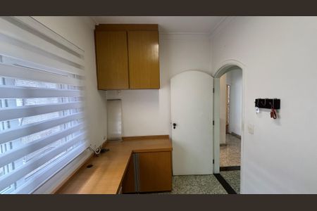 Casa para alugar com 326m², 3 quartos e 6 vagas Casa para alugar com 326m², 3 quartos e 6 vagasEscritório