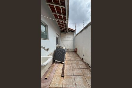Casa para alugar com 326m², 3 quartos e 6 vagas Casa para alugar com 326m², 3 quartos e 6 vagasQuintal - Area de Serviço