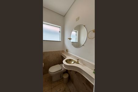 Casa para alugar com 326m², 3 quartos e 6 vagas Casa para alugar com 326m², 3 quartos e 6 vagasLavabo