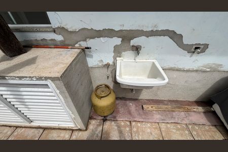 Casa para alugar com 326m², 3 quartos e 6 vagas Casa para alugar com 326m², 3 quartos e 6 vagasQuintal - Area de Serviço