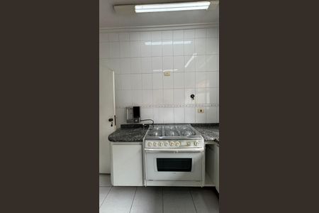 Casa para alugar com 326m², 3 quartos e 6 vagas Casa para alugar com 326m², 3 quartos e 6 vagasCozinha