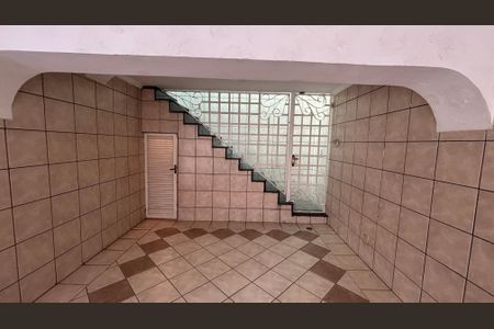 Casa para alugar com 326m², 3 quartos e 6 vagas Casa para alugar com 326m², 3 quartos e 6 vagasGaragem