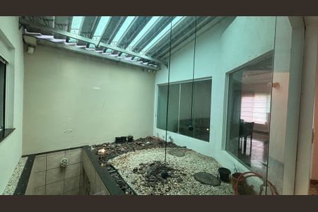 Casa para alugar com 326m², 3 quartos e 6 vagas Casa para alugar com 326m², 3 quartos e 6 vagasJardim de Inverno